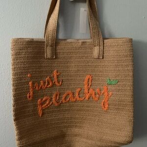 Braided straw tote bag